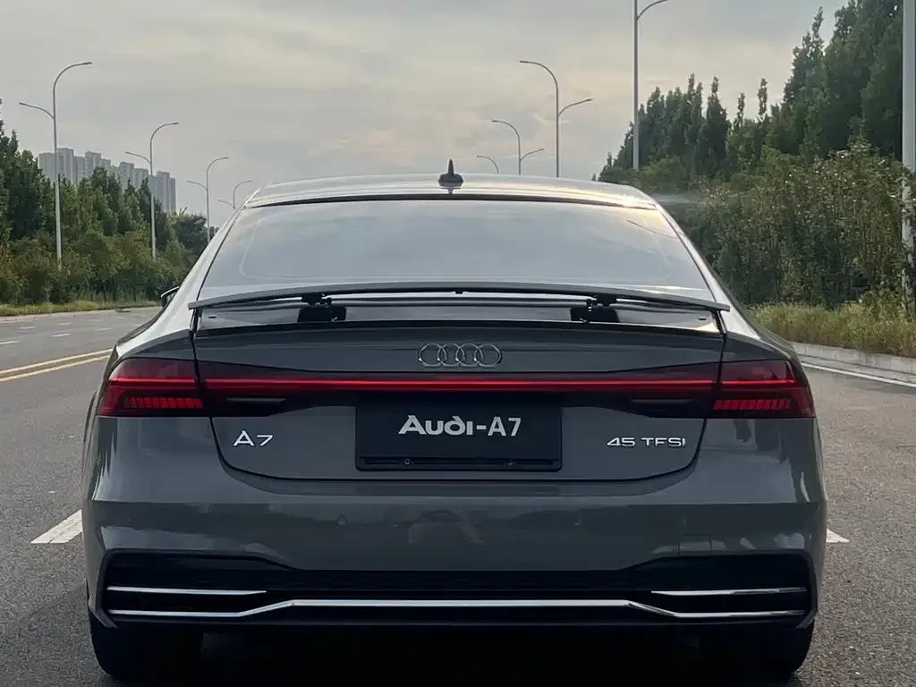 Audi A7 — фото 4