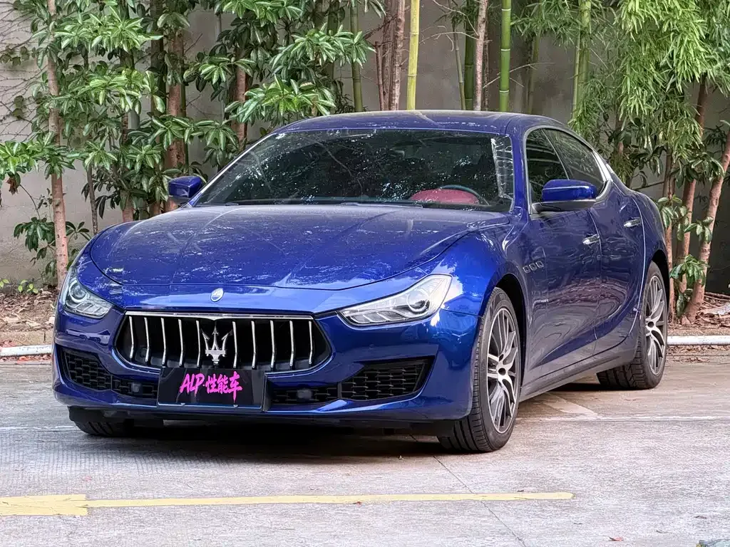 Maserati Ghibli — фото 1