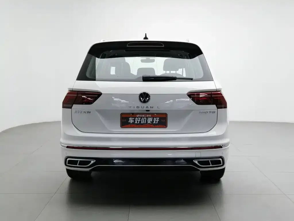 Volkswagen Tiguan L — фото 2