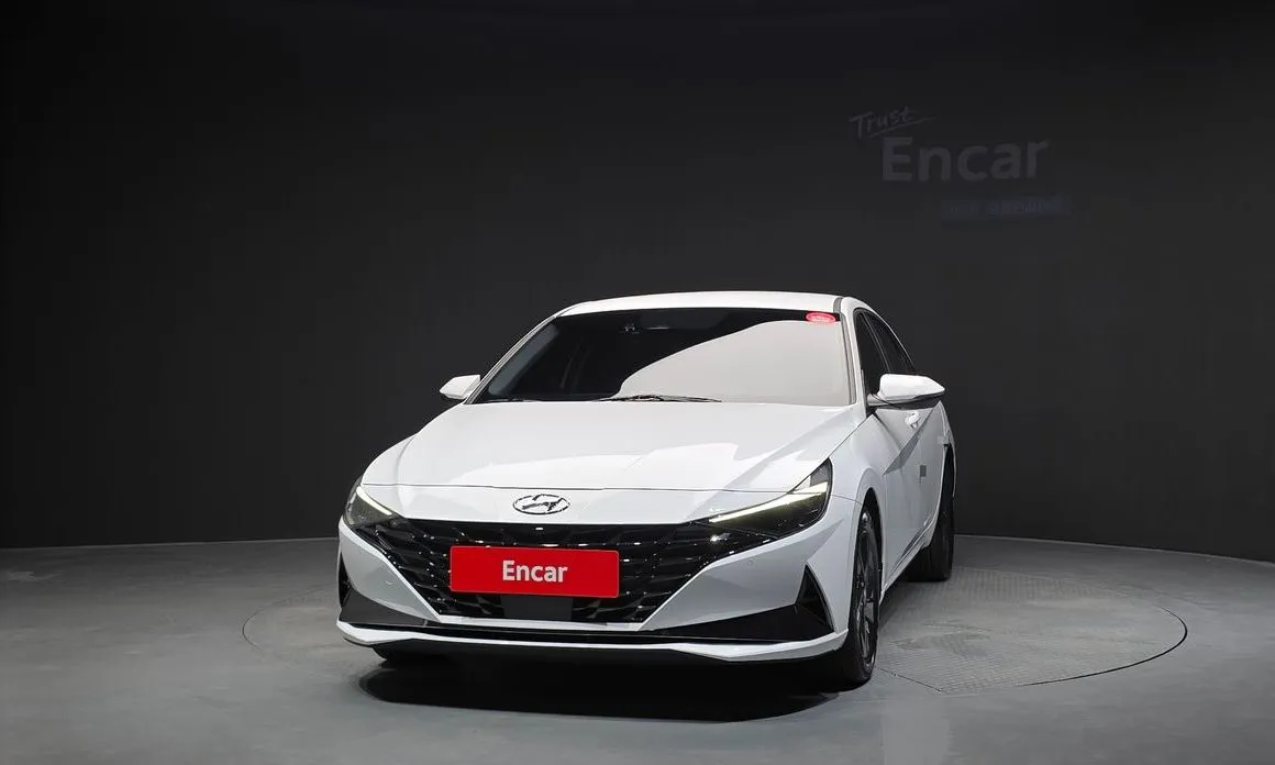 Hyundai AVANTE — фото 4