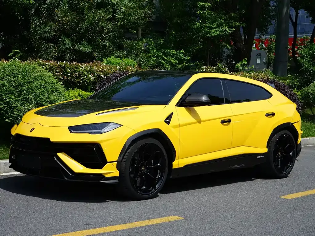 Lamborghini Urus — фото 9
