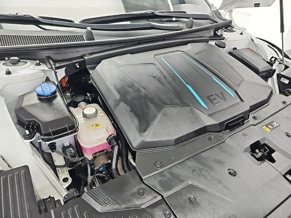 Hyundai Ioniq5 — фото 6