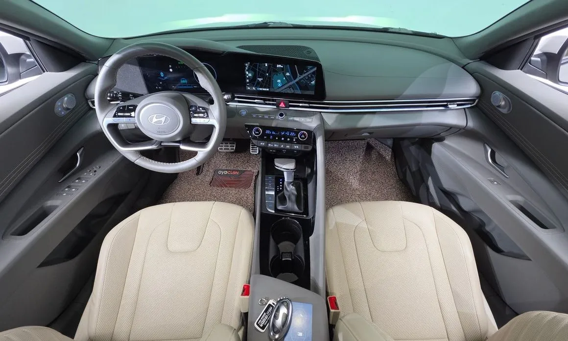 Hyundai AVANTE — фото 9