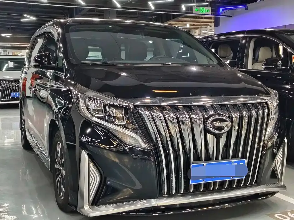 GAC Motor Trumpchi M8 — фото 10