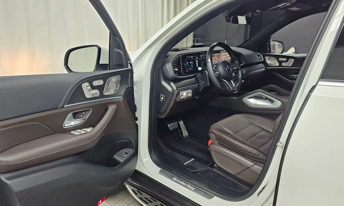 Mercedes-Benz GLS-Class — фото 6