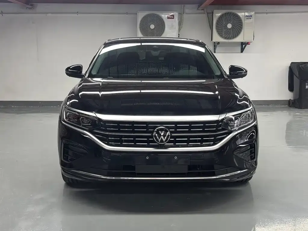 Volkswagen Passat — фото 3