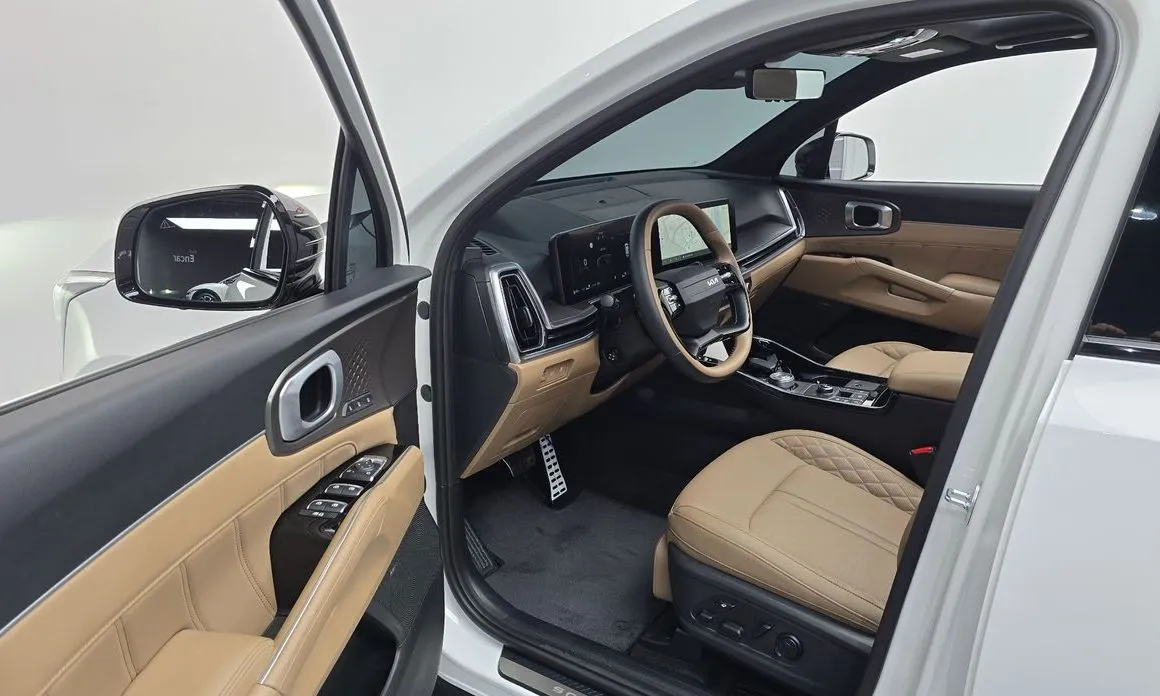 Kia Sorento — фото 8