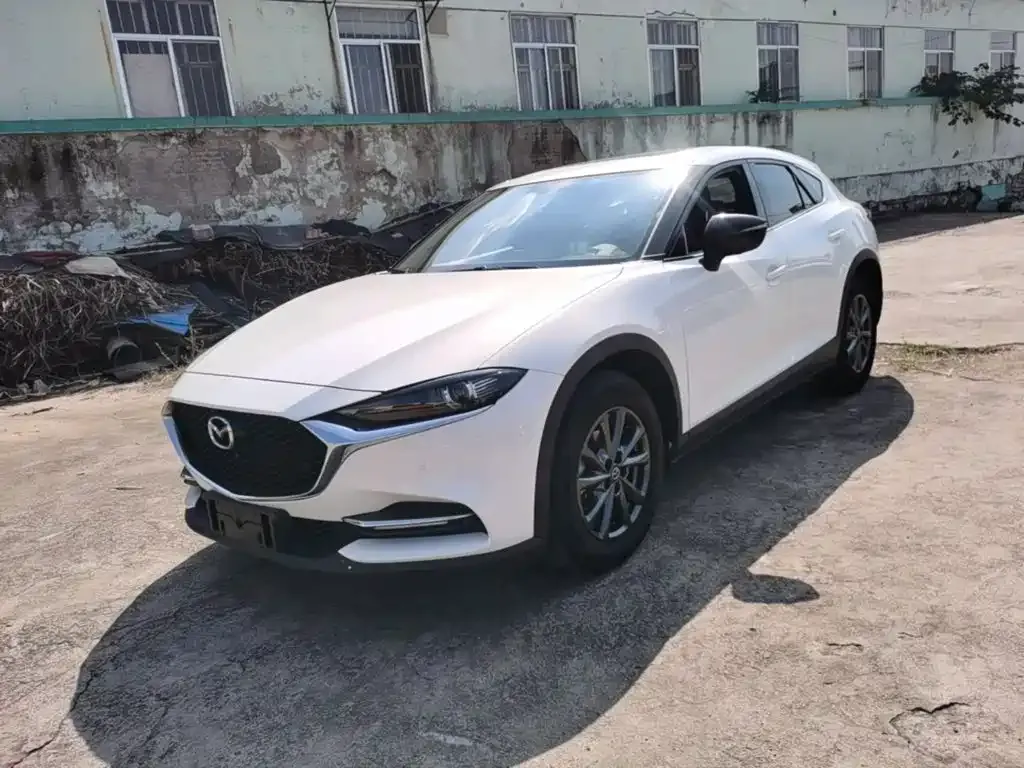 Mazda CX-4 — фото 1