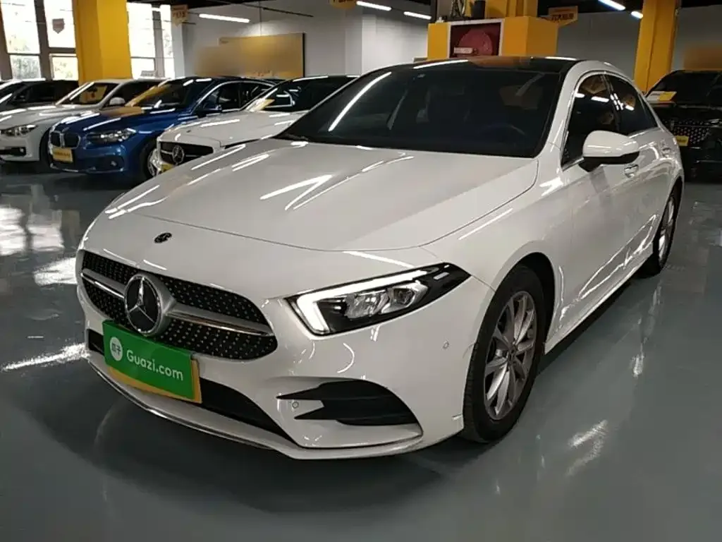 Mercedes-Benz A-Class — фото 1