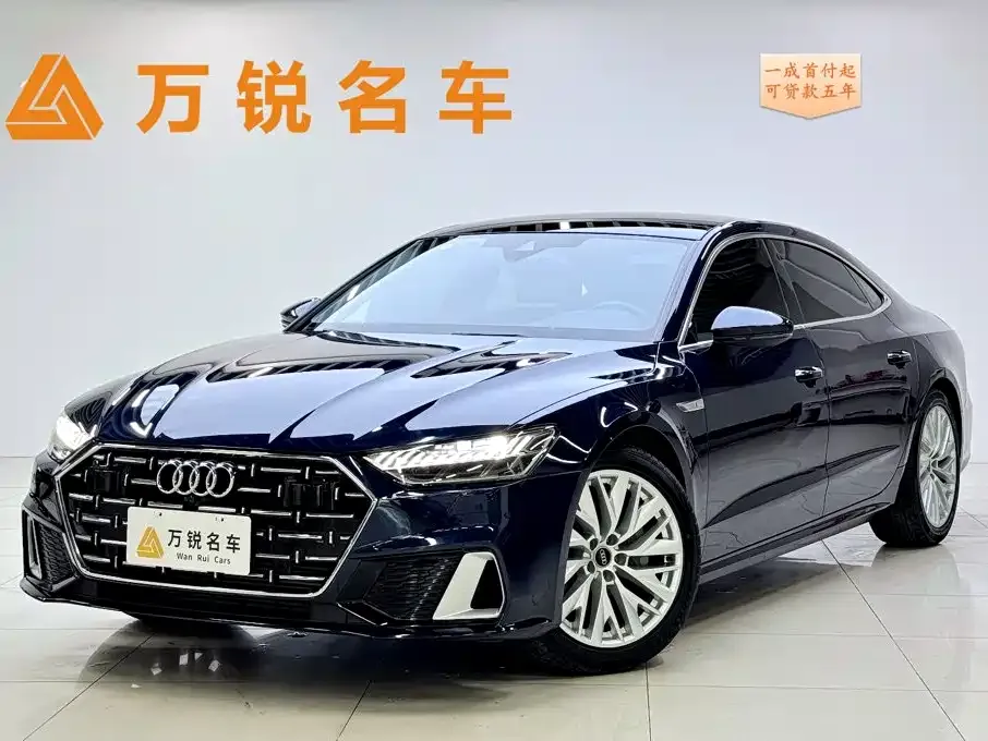 Audi A7L — фото 1