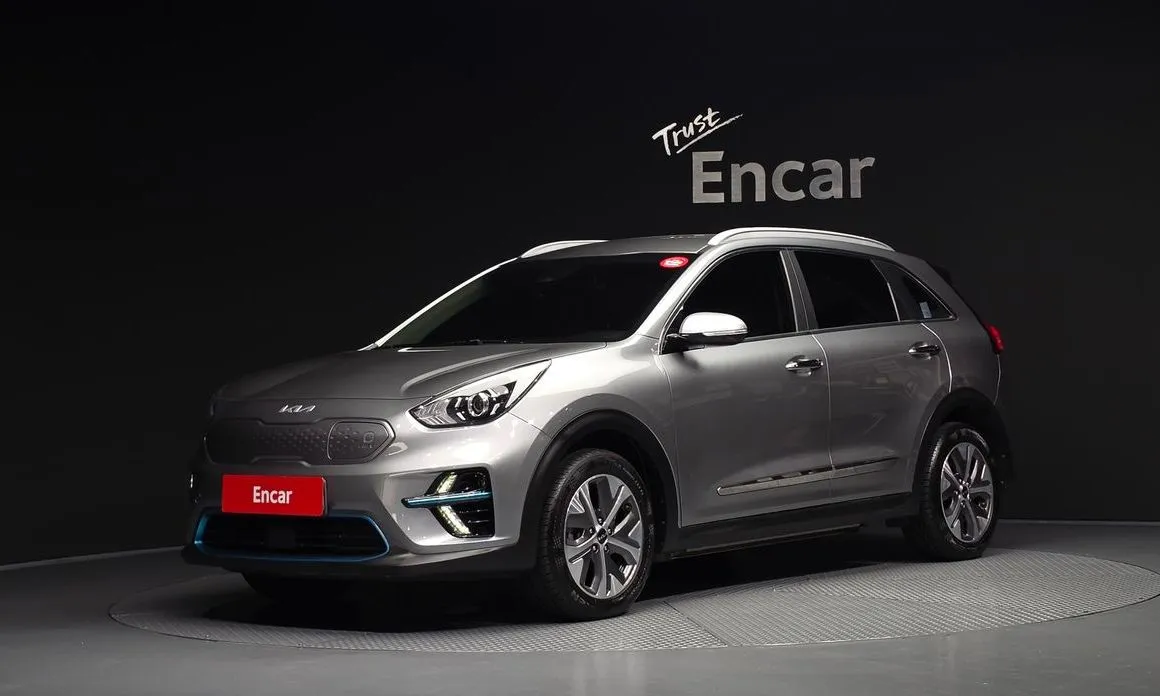 Kia Niro — фото 1