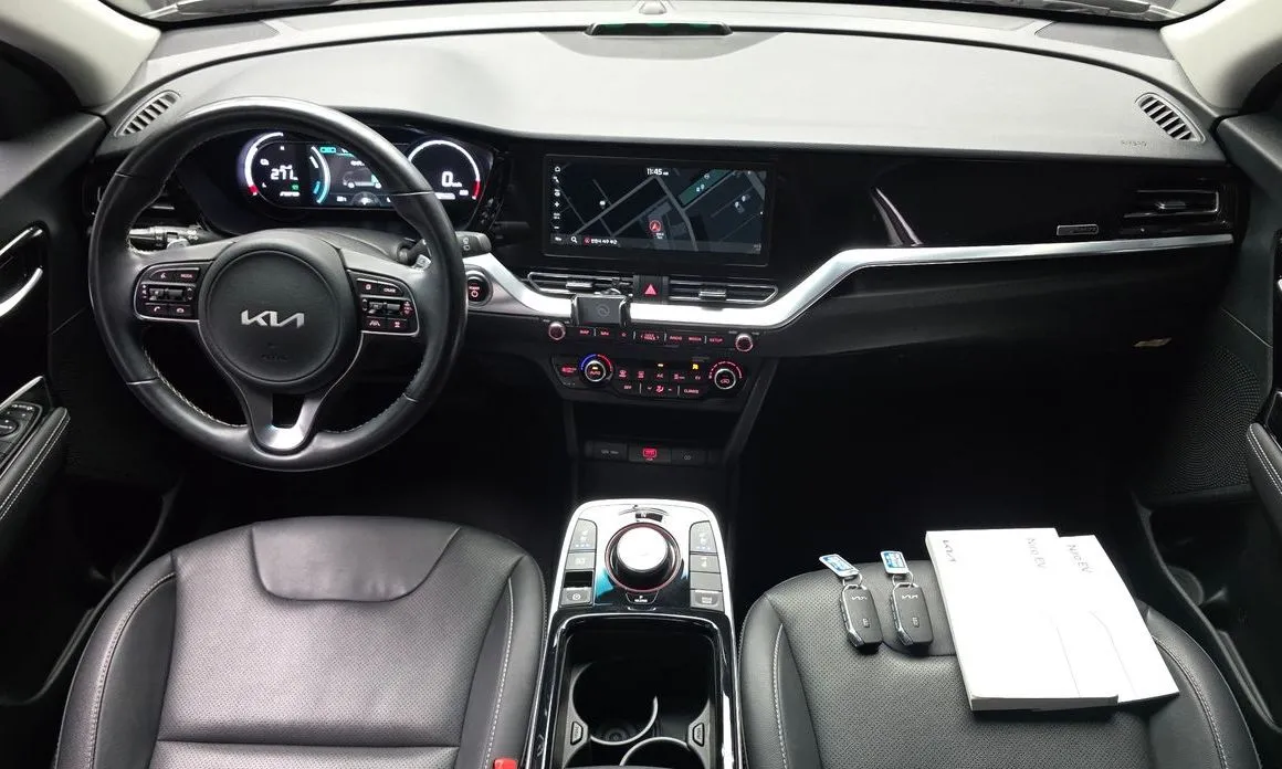 Kia Niro — фото 10