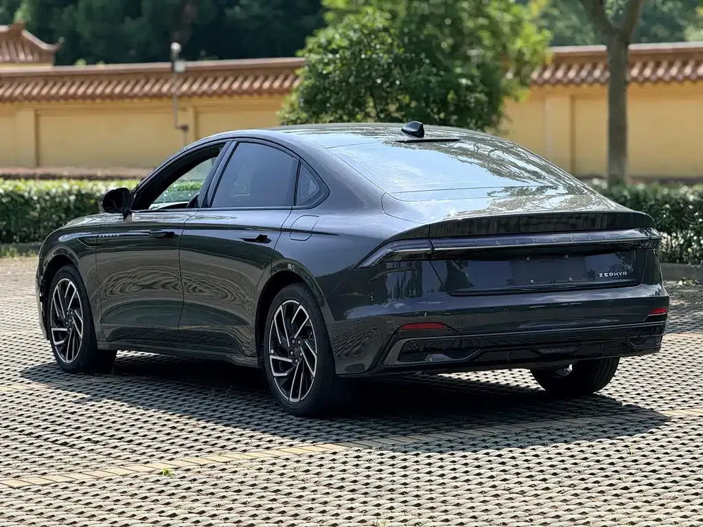 Lincoln Z — фото 10