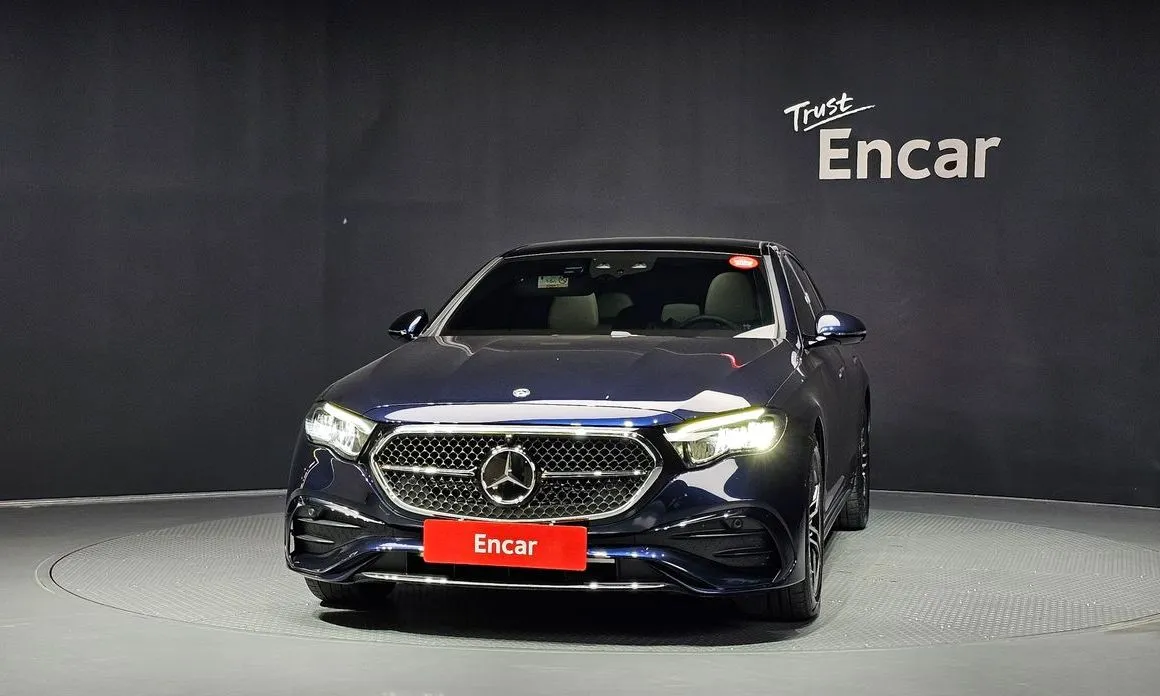 Mercedes-Benz E-Class — фото 10