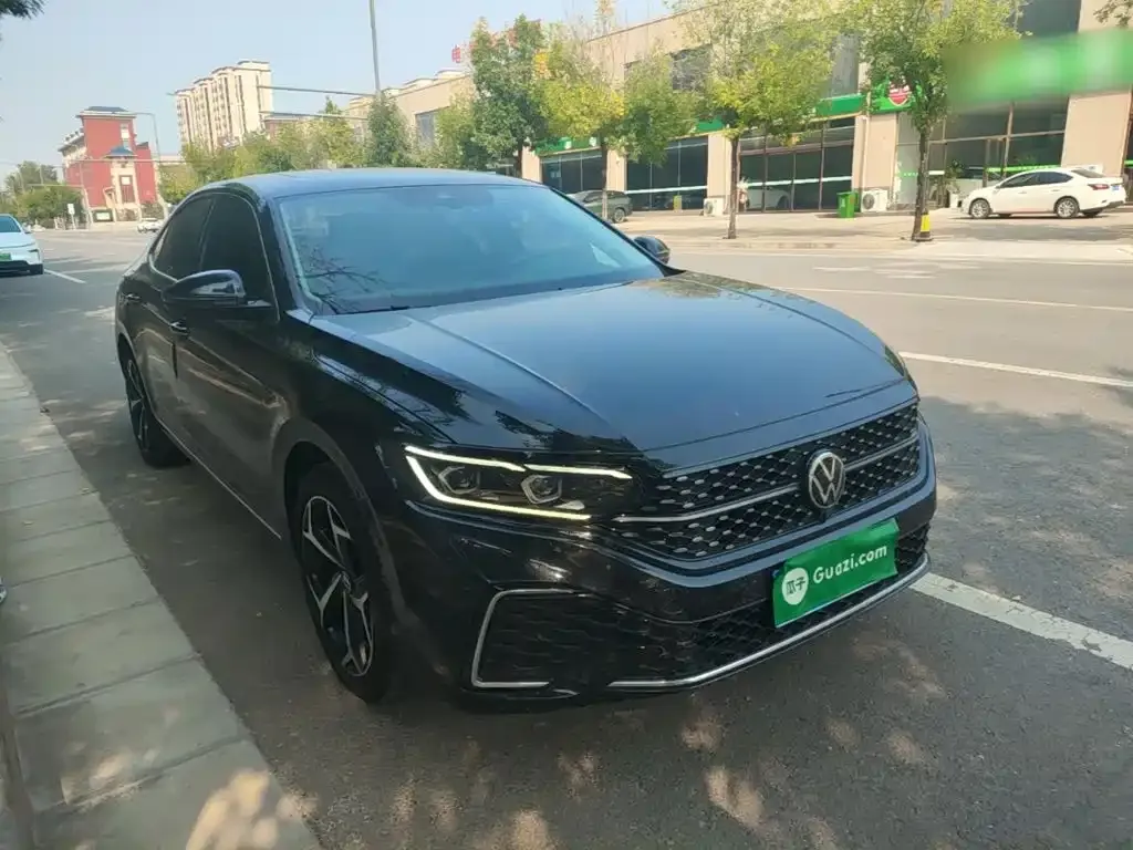 Volkswagen Passat — фото 5