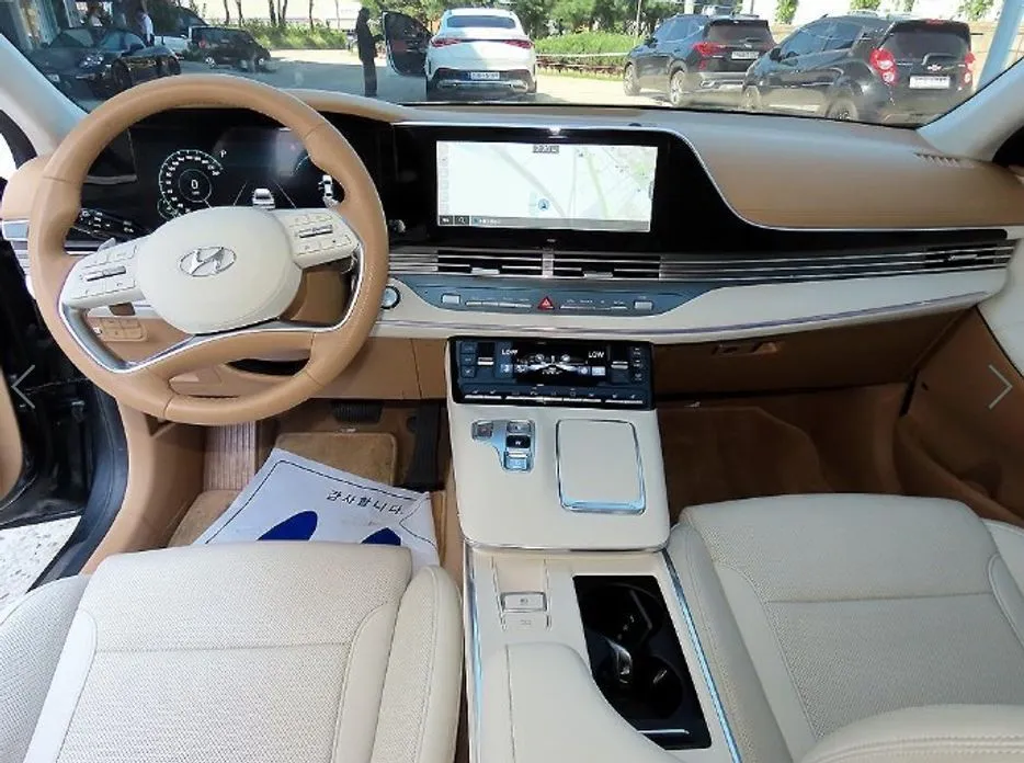 Hyundai Grandeur — фото 1