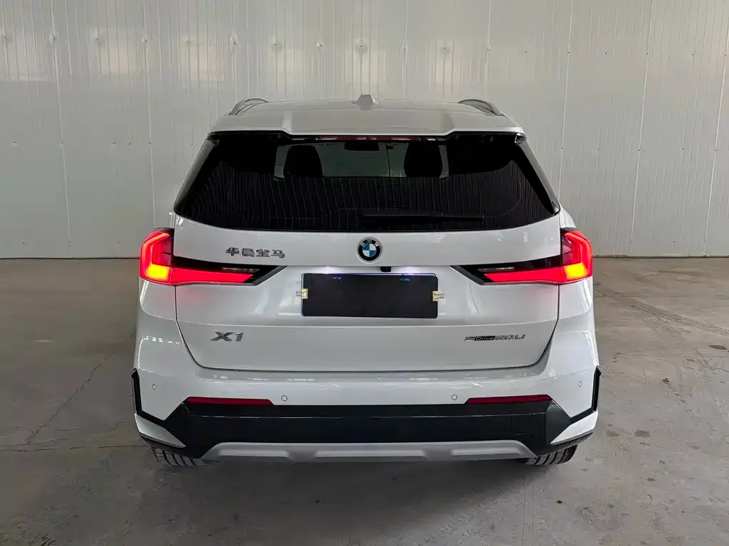 BMW X1 — фото 4