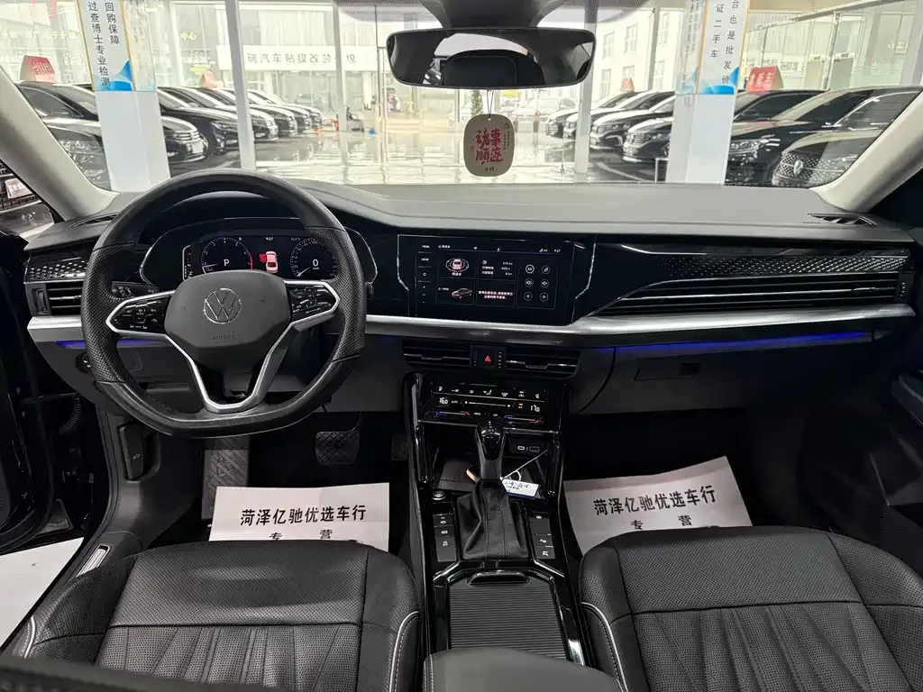 Volkswagen Passat — фото 5