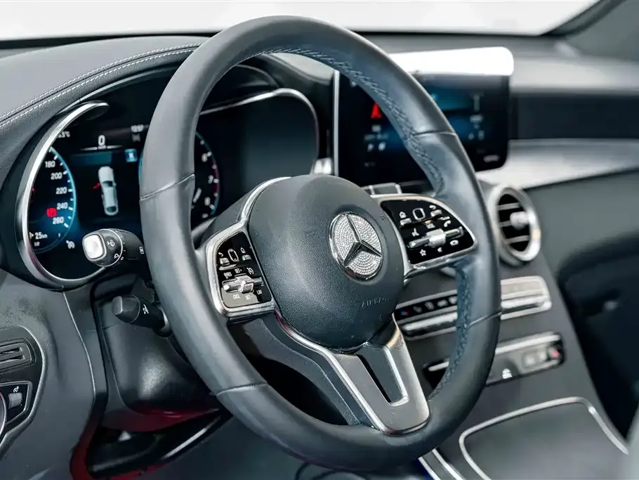 Mercedes-Benz GLC Coupe — фото 6