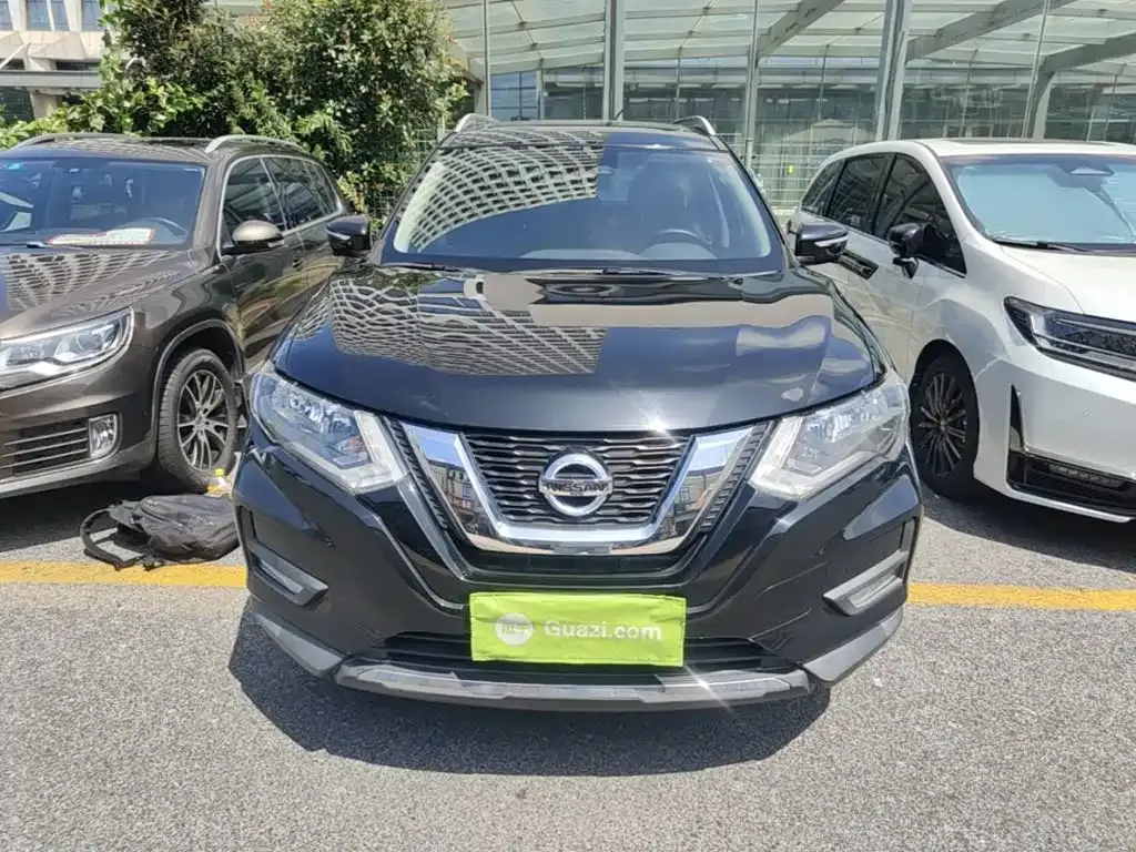 Nissan X-Trail — фото 9