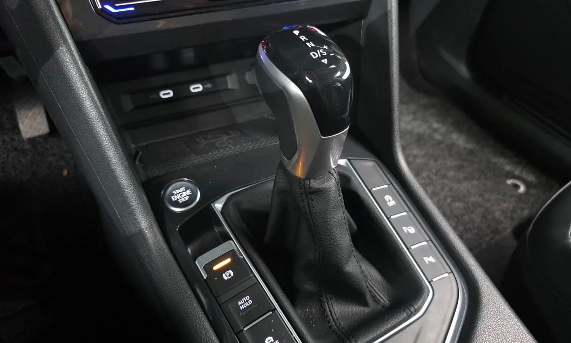 Volkswagen Tiguan — фото 2