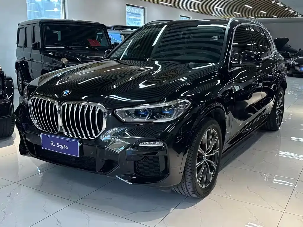 BMW X5 (Import) — фото 5