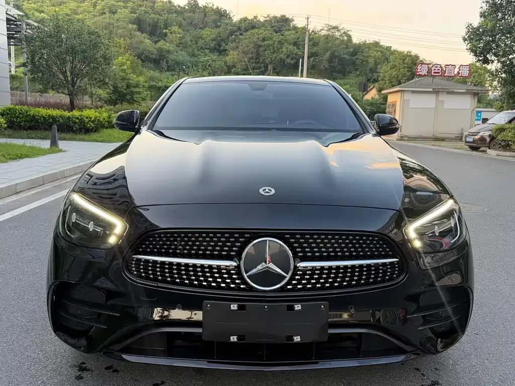 Mercedes-Benz E-Class (Import) — фото 10