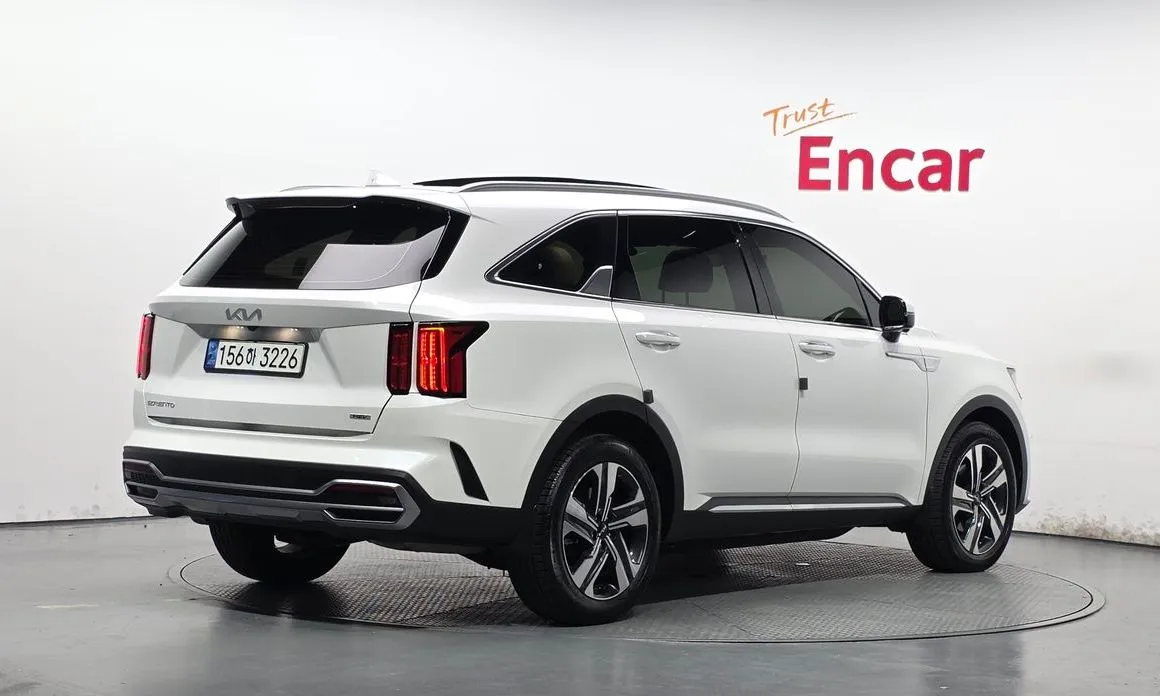 Kia Sorento — фото 4