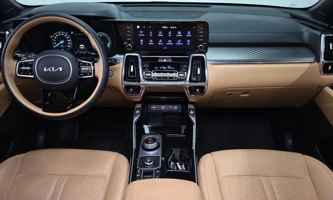 Kia Sorento — фото 6
