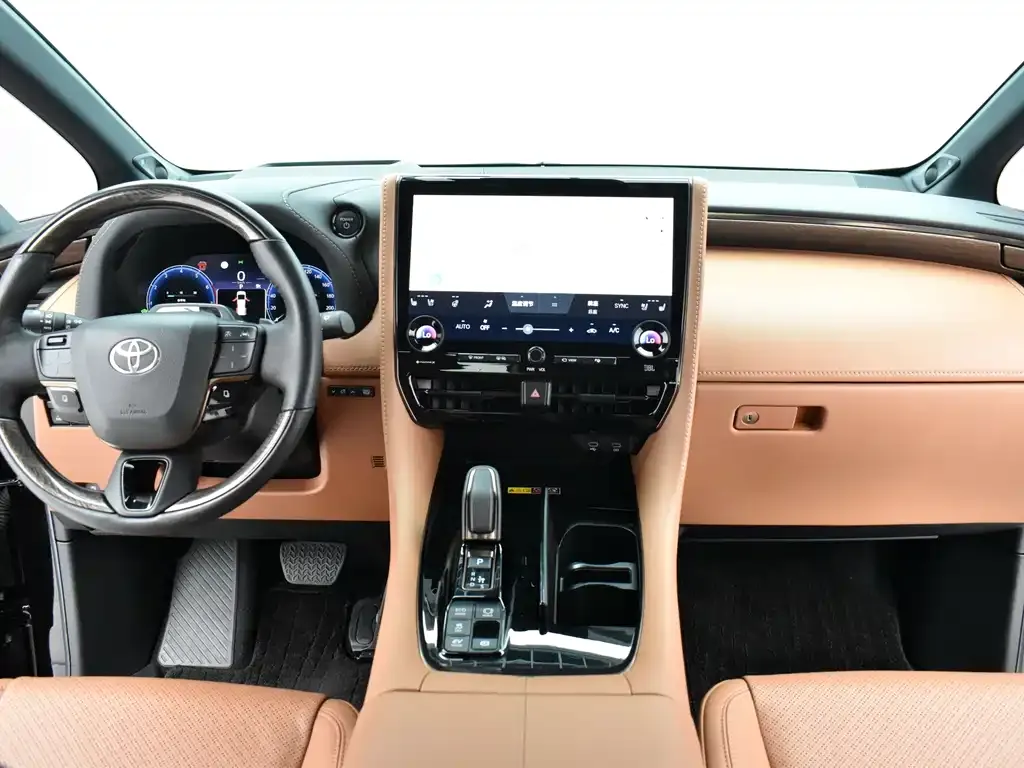 Toyota Alphard — фото 6