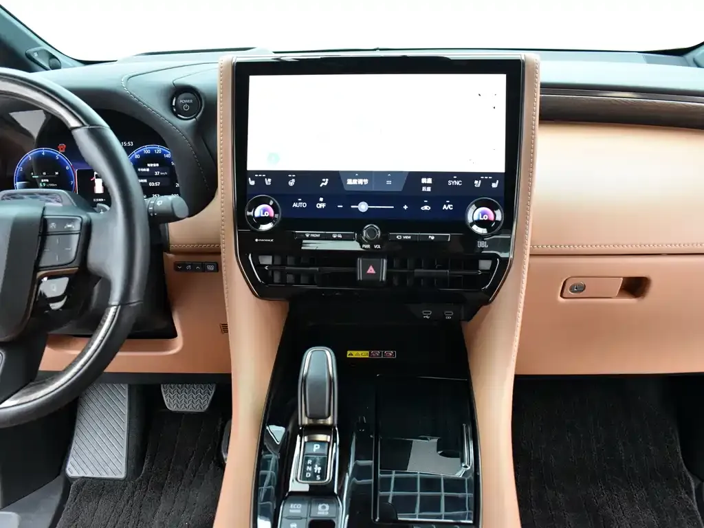 Toyota Alphard — фото 7