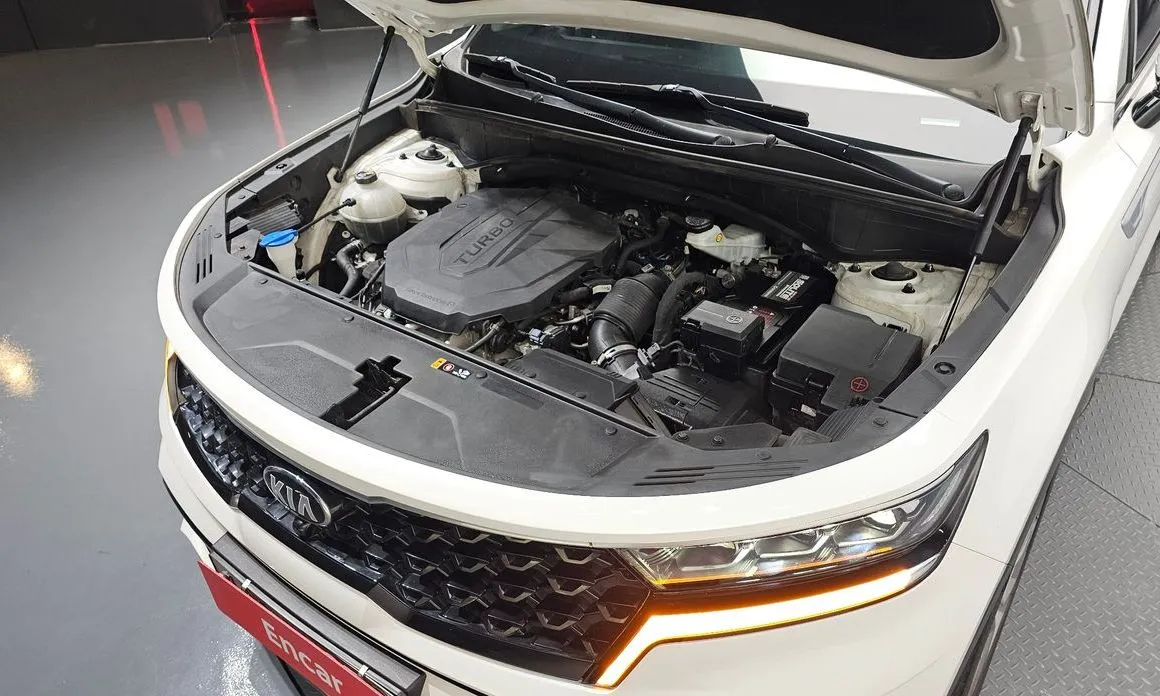Kia Sorento — фото 10