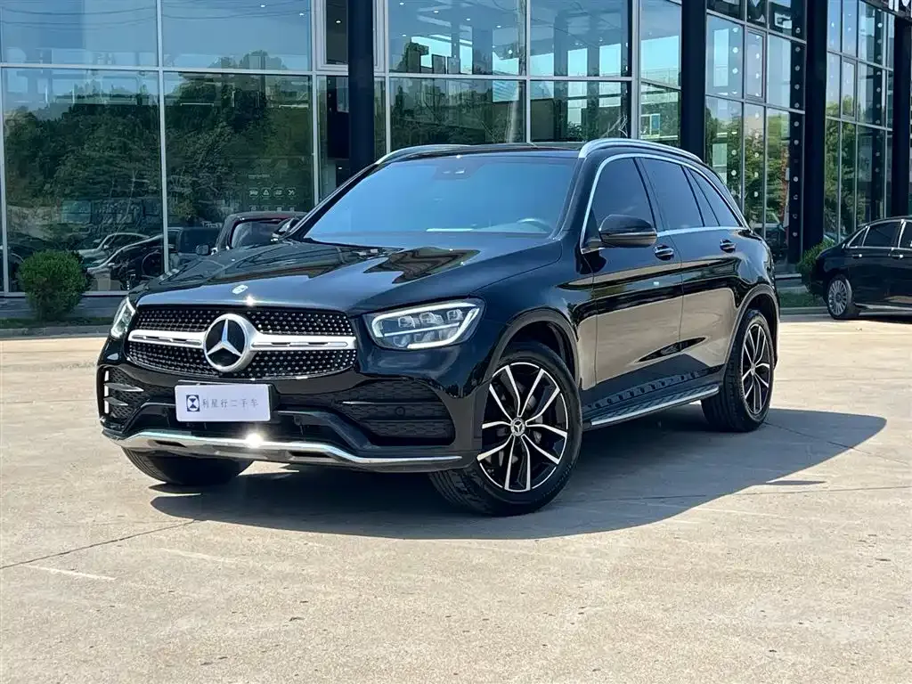 Mercedes-Benz GLC — фото 1