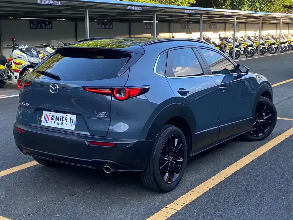 Mazda CX-30 — фото 7