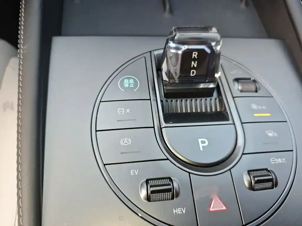 BYD Seal 06 — фото 9