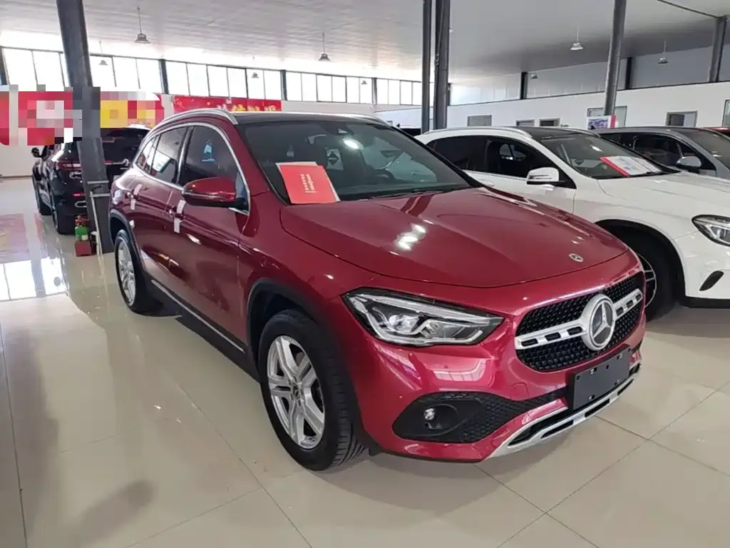 Mercedes-Benz GLA — фото 8