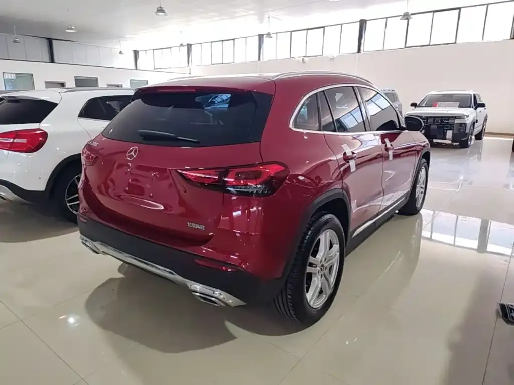 Mercedes-Benz GLA — фото 7
