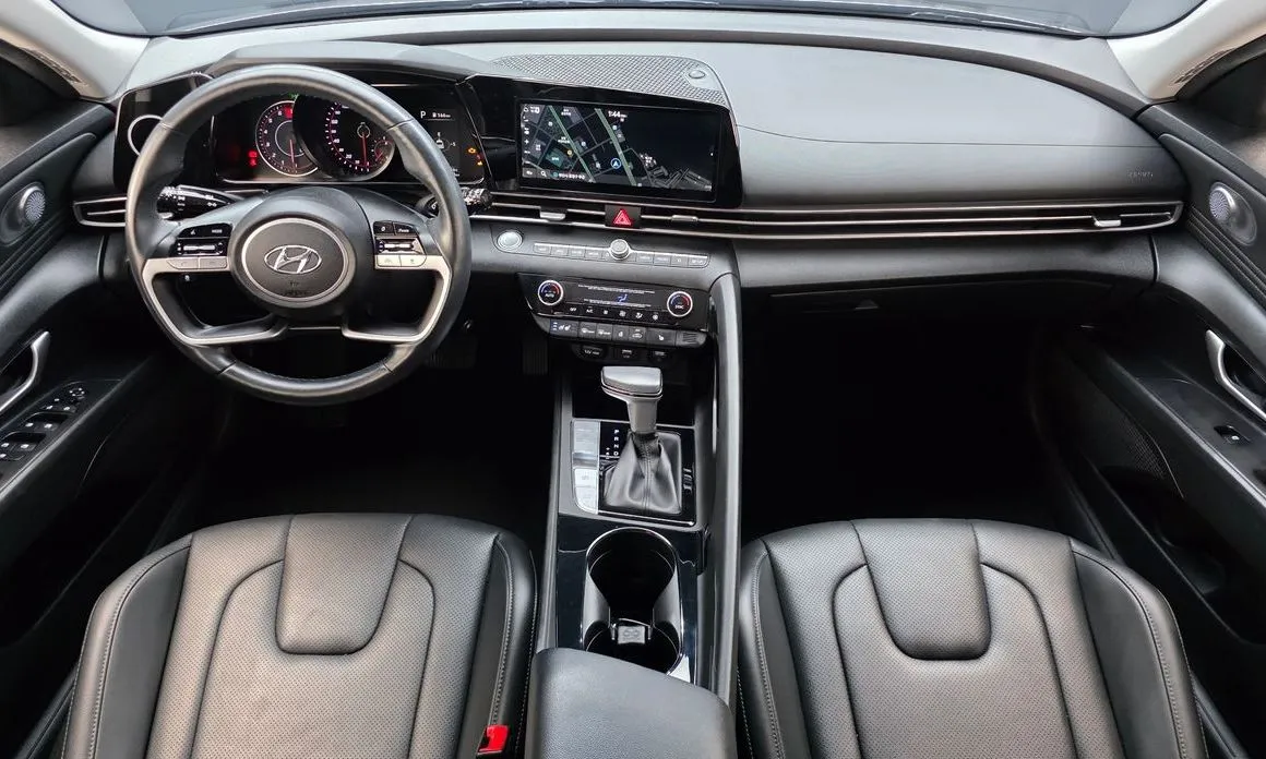 Hyundai AVANTE — фото 6