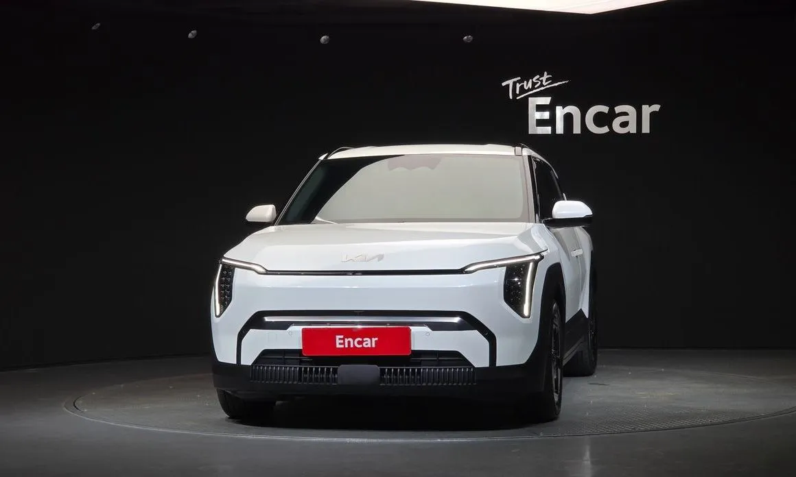 Kia EV3 — фото 10