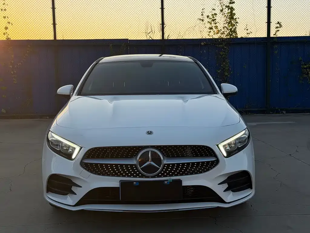 Mercedes-Benz A-Class — фото 8