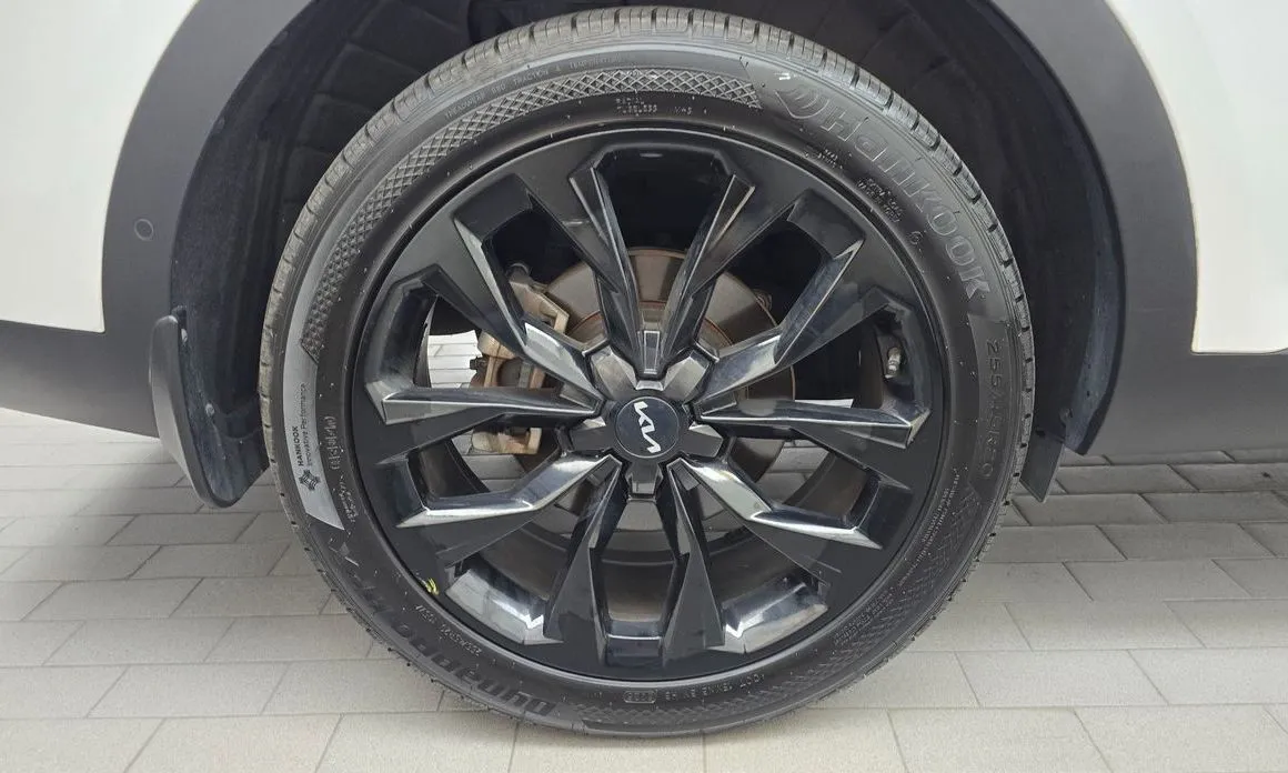 Kia Sorento — фото 5