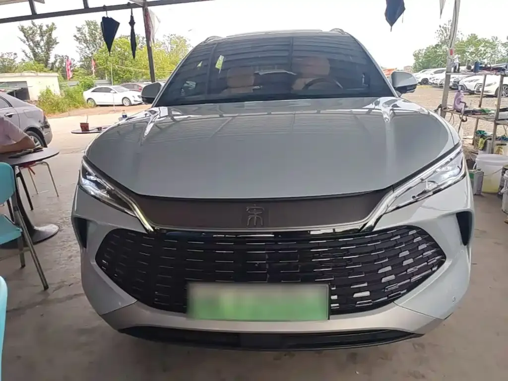 BYD L DM-i — фото 2
