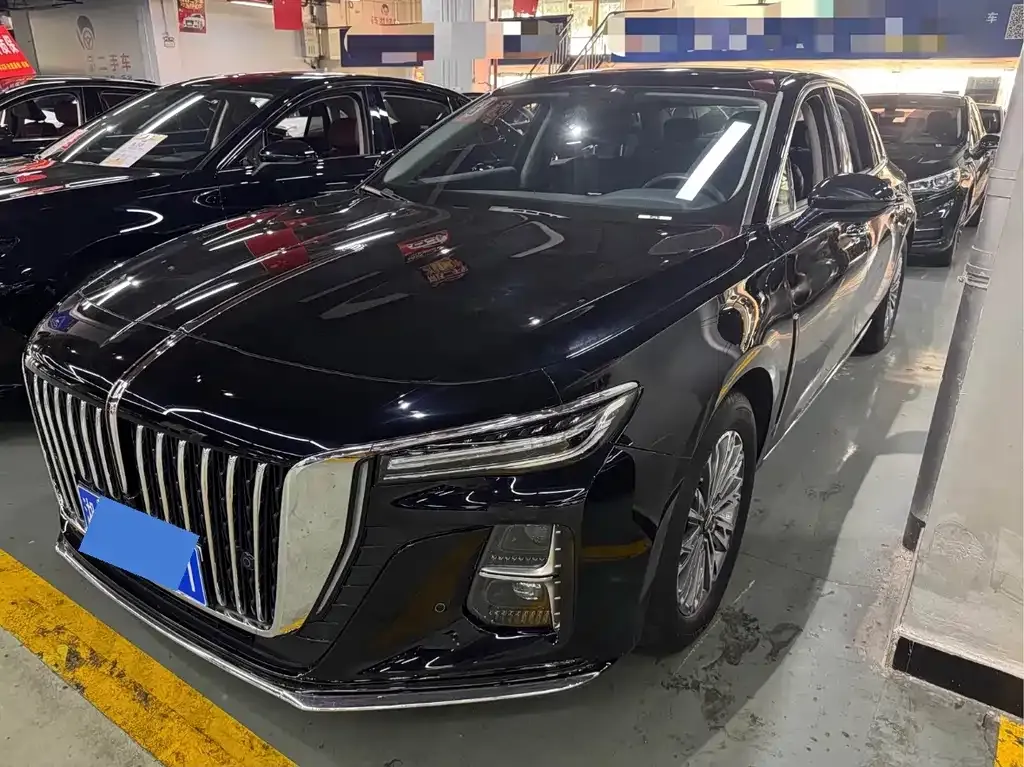 Hongqi H5 — фото 1