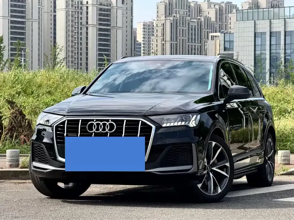 Audi Q7 — фото 6