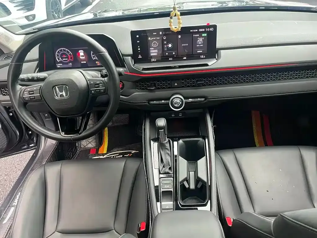 Honda Accord — фото 3