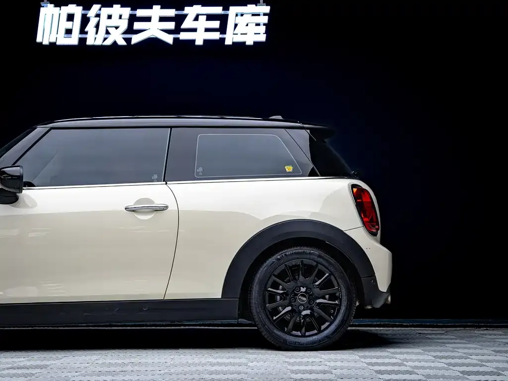 MINI Cooper (3-door) — фото 6