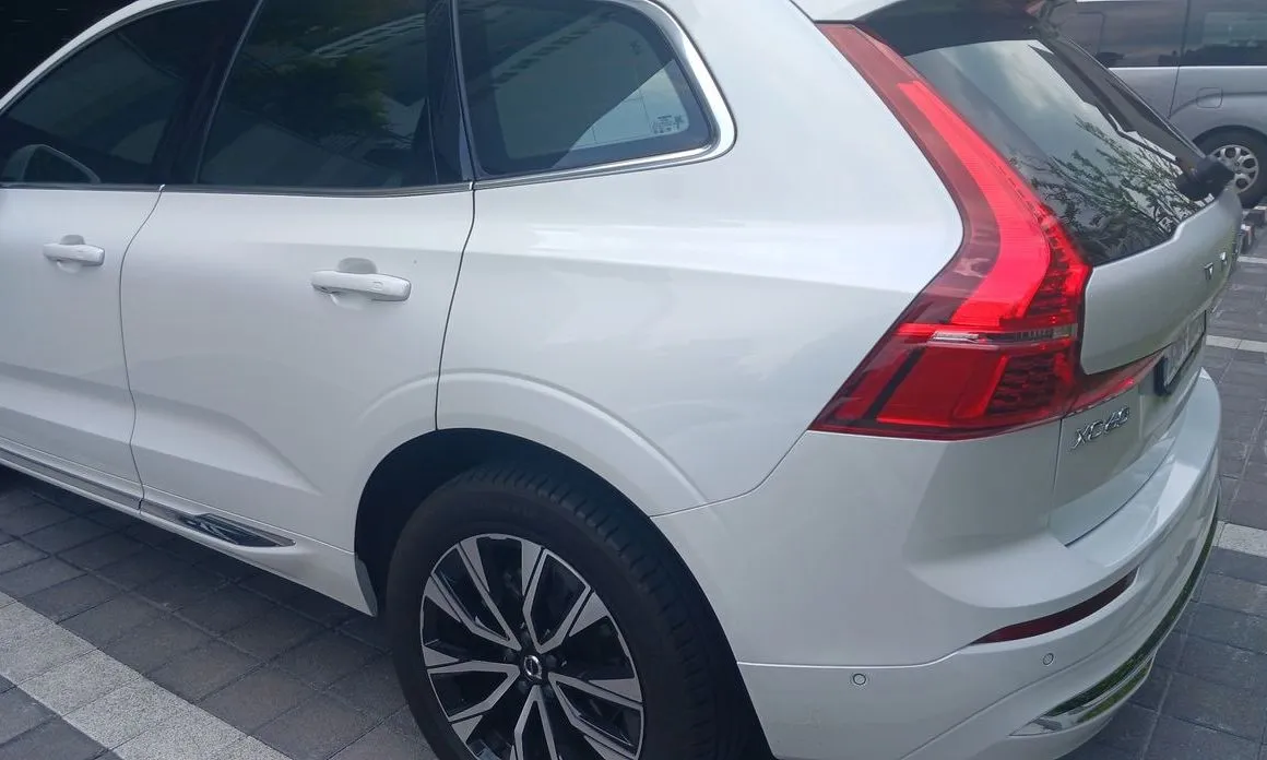Volvo XC60 — фото 5
