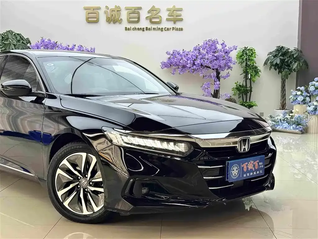 Honda Accord — фото 3