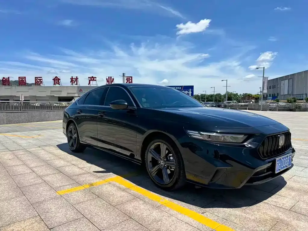 Honda Inspire — фото 3