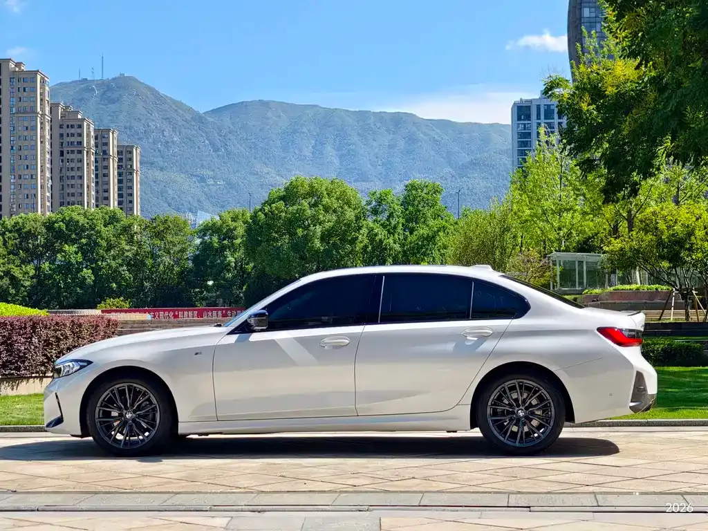 BMW 3 Series — фото 10